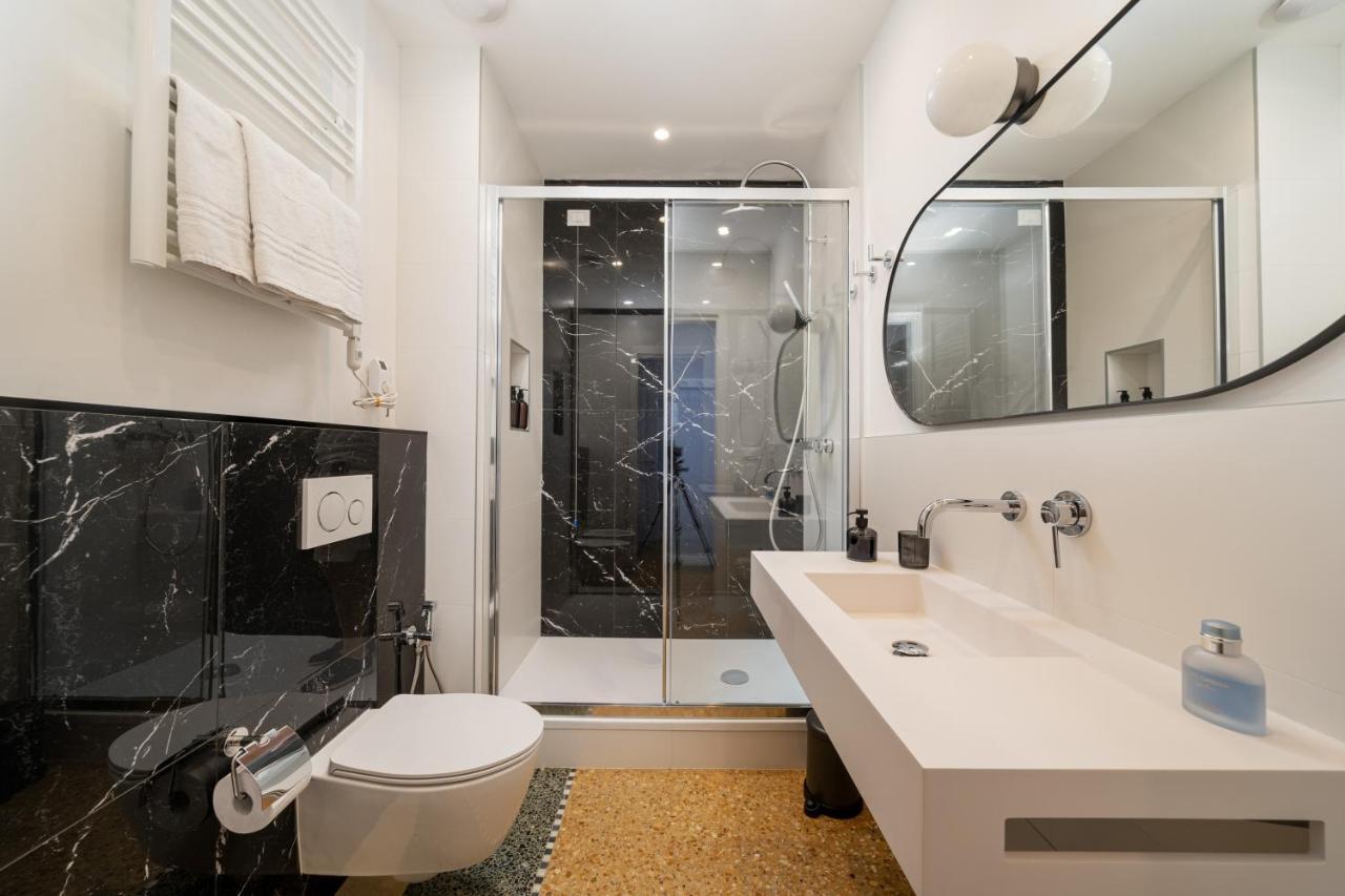 Nue Suites Sassari Exteriör bild